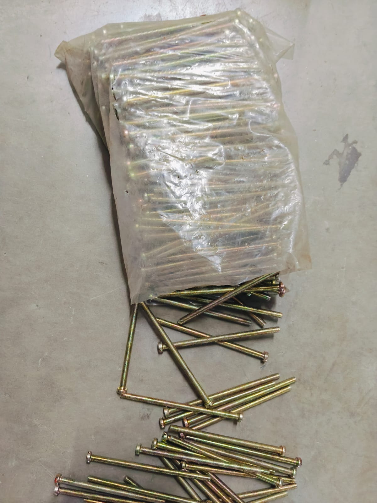 SCREW M5x80 PAN PH2 M.S. ZINC YELLOW - Image 1