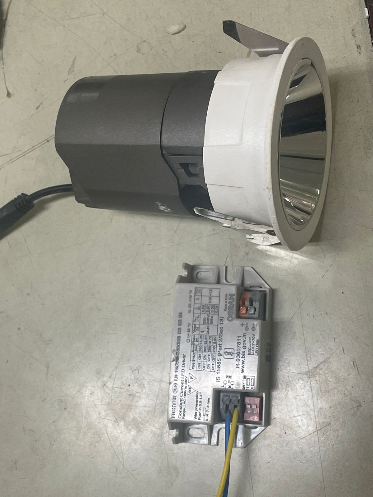 LED Fixture + Osram Driver - Image 1